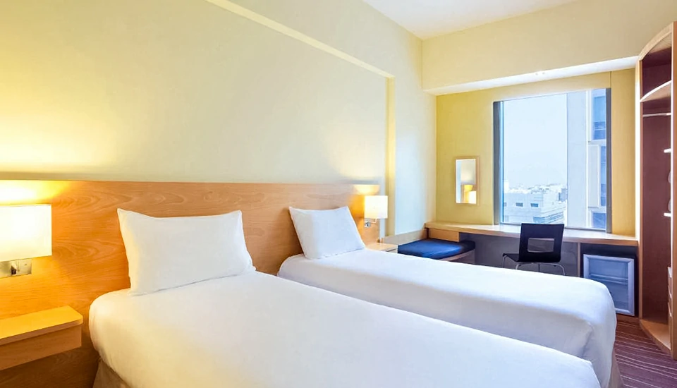 هتل آیبیس الرقه دبی